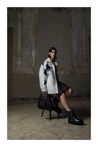 Look 32
